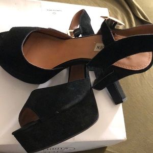Black platform shoes